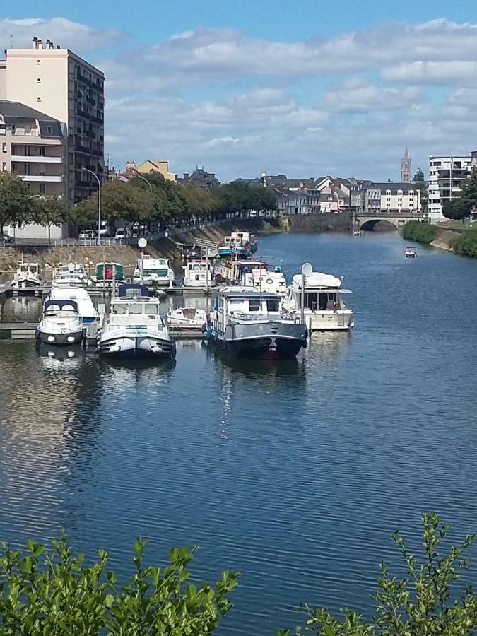 Les Tulipiers, Parking Securise, Lit Queen-Size, Le Port Du Mans Le Mans Bagian luar foto